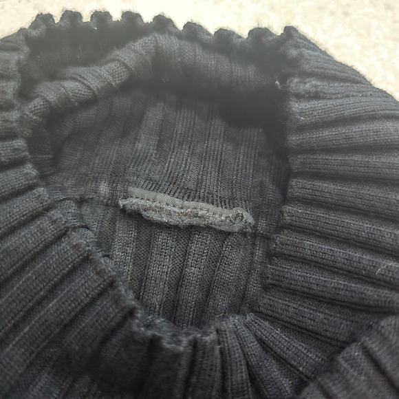 Black Ribbed Turtleneck Sweater Long Sleeve Stretchy Slim Fit Knit Top Women M - Picture 3 of 4